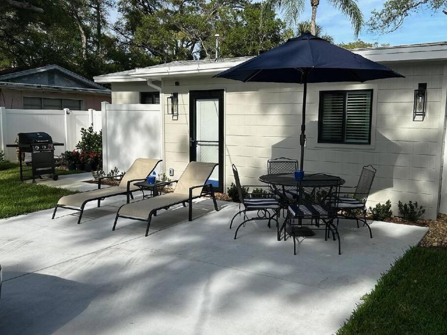 Sophisticated Charm In St Pete *